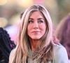 Jennifer Aniston, de 57 anos, e a verdade sobre a receita de salada favorita: 'Infelizmente não é minha. Tinha apenas alface americana, tomates fatiados, grão-de-bico, salame, bacon de peru crocante, frango e queijo pecorino'