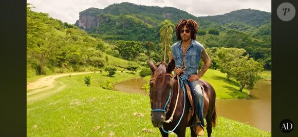 A propriedade de Lenny Kravitz no interior do Rio une conforto, exclusividade e design sofisticado, oferecendo uma experiência completa de hospedagem