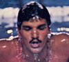 Romulo Arantes, considerado um dos maiores nomes da história da modalidade no Brasil. Muito antes de se tornar galã das novelas, o ator fez carreira como nadador e entrou para a história ao conquistar uma medalha em campeonatos mundiais, sendo o primeiro brasileiro a alcançar esse feito.