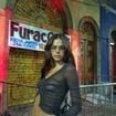 Mais de R$ 60 mil! Os detalhes e preços do look de Bruna Marquezine com transparência e minissaia para curtir baile funk