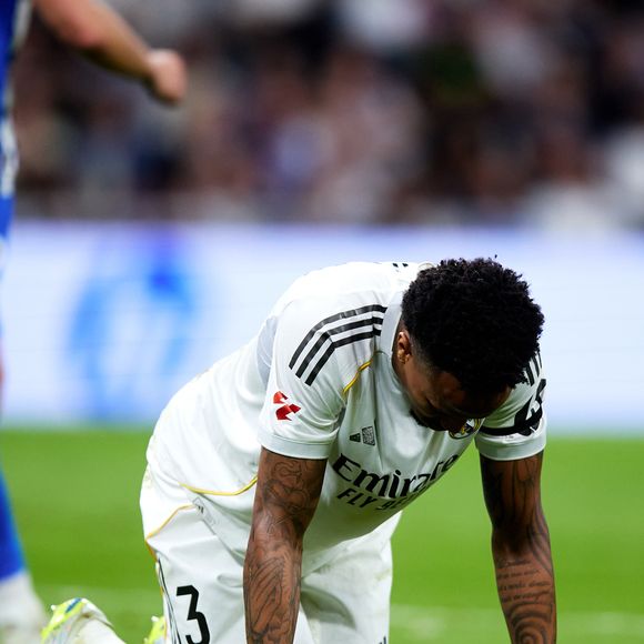 Fora da Copa, Éder Militão enfrenta novo desafio físico após histórico recente de lesões
