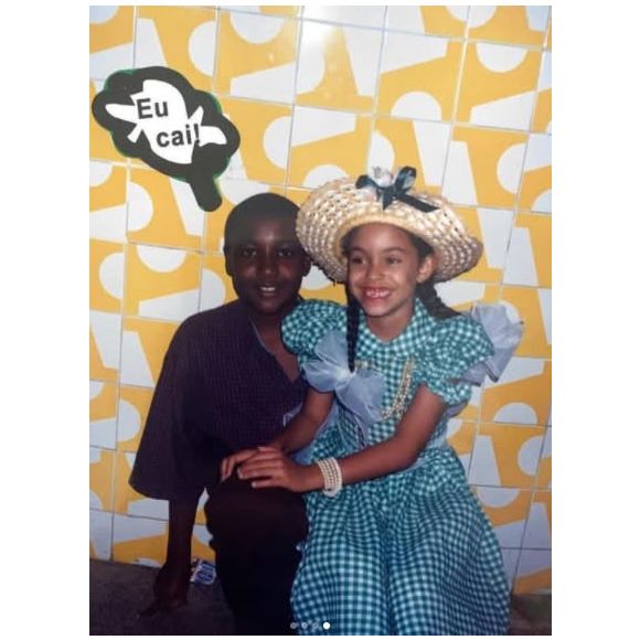 Olha como Sarah Andrade era quando criança! Foto rara foi tirada em uma apresentação de Festa Junina