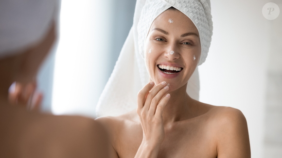 Para quem busca alternativas seguras e eficazes, especialistas recomendam produtos formulados especificamente para cuidados com a pele, que passaram por testes clínicos e são aprovados por dermatologistas