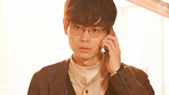 'Os Reféns do Professor Hiiragi' é um dorama lançado em 2019 e que chegou à Netflix recentemente
