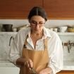 Comi o melhor bolo de cenoura sem glúten da vida: aprendi essa receita com cobertura de chocolate com a chef Paola Carosella e já é minha preferida para o café da tarde