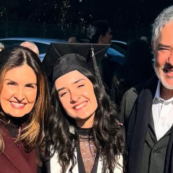 William Bonner e Fátima Bernardes juntos! Ex-casal se une em ocasião especial e provoca reações na web: 'Quanta maturidade'