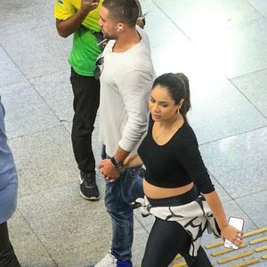 Lexa anunciou que deu à luz a filha Sofia no dia 2 de fevereiro, com apenas 25 semanas de gestação, mas a bebê morreu três dias depois