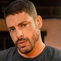 Cauã Reymond desfalca festa do elenco da novela 'Vale Tudo' na mansão de Paolla Oliveira meses após polêmica com Bella Campos. Entenda!