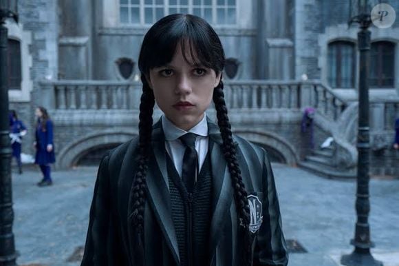 Ter feito parte do elenco da segunda temporada de Wandinha (6ª série mais assistida de todos os tempos na Netflix, com 119,3 milhões de visualizações), não foi suficiente para atrair os diretores de elenco.