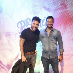 Apesar de outras críticas, resultado do transplante capilar de Rodrigo Sant'Anna surpreendeu a web