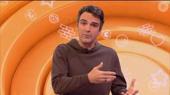 Tadeu Schmidt anunciou vitória de Babu Santana na Prova do Líder e emocionou brother