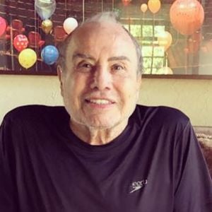Stênio Garcia x filhas: herdeiras querem que pai famoso seja ouvido na Justiça de forma reservada