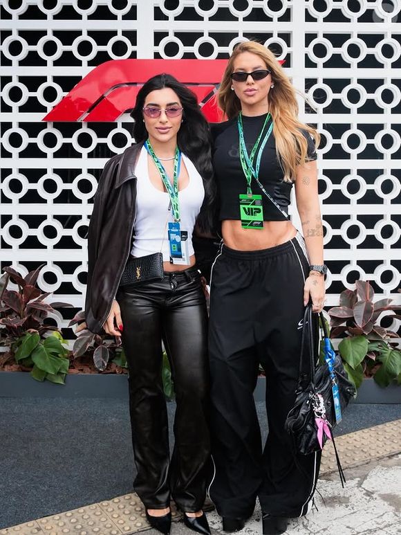 Depois de curtir o Grande Prêmio de Fórmula 1 ao lado da amiga Duda Freire...