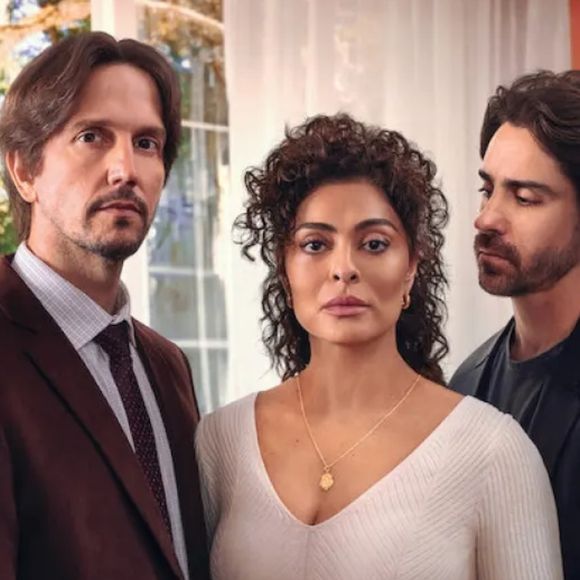 Juliana Paes, em ‘Pedaço de Mim’, vive a personagem Liana, uma mulher que é estuprada e engravida de gêmeos. Um bebê é do marido e o outro, do abusador
