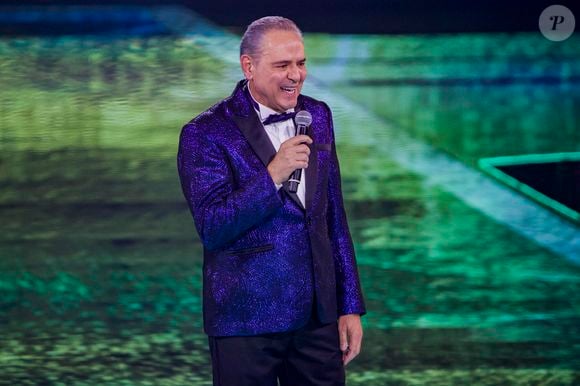 Com neoplasia cervical, Luis Roberto, narrador da Globo, está fora da equipe que vai transmitir a Copa do Mundo 2026, entre junho e julho de 2026