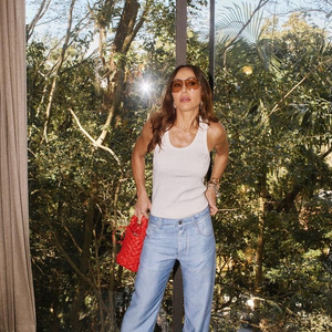 Regata branca: Bruna Marquezine, Sasha e mais 15 famosas fãs da peça que tem poder de transformar um look. Fotos!