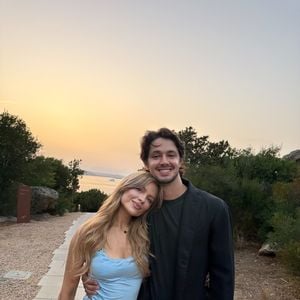 No Dia dos Namorados, celebrado em 12 de junho no Brasil, Luísa Sonza fez uma declaração a Luís Ribeirinho nas redes sociais e publicou uma foto dos 10 pets que os dois têm juntos