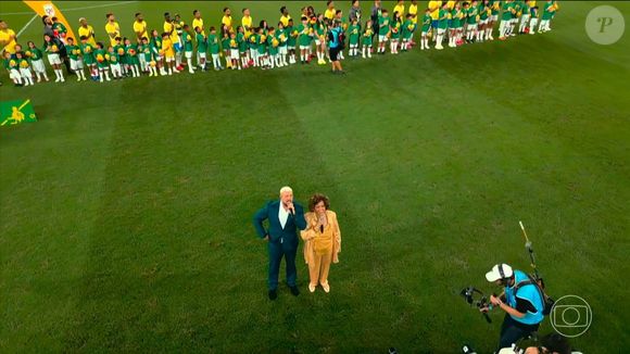 Belo e Alcione foram duramente criticados na web