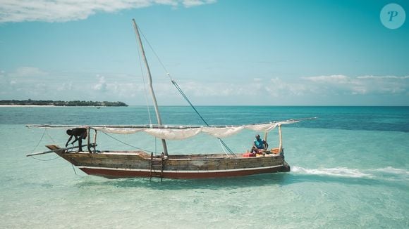 Zanzibar é um arquipélago da Tanzânia banhado pelo oceano Índico, muito mais próximo da costa do que Seychelles, além de ser muito mais barato e ter o mesmo clima e paisagens