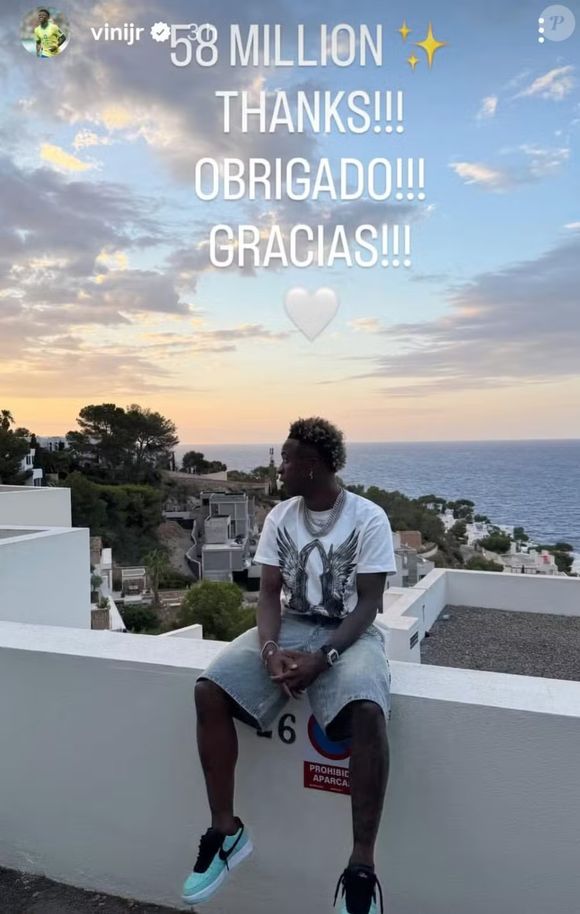 Vini Jr. agradece aumento de seguidores no Instagram