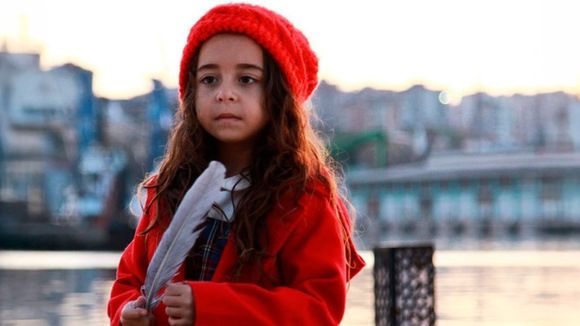 De tirar o fôlego! 3 mortes, prisão e mistério revelado: o que acontece com Sinan, Melek, Zeynep, Cengiz e Sule nos últimos capítulos da novela 'Mãe'?