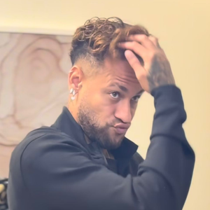 Neymar, fora do primeiro jogo do Brasil na Copa de 2026, ganhou apoio da mãe, Nadine: 'Entrega teus caminhos ao Senhor, as demais coisas, serão acrescentado. Deus conhece seu coração, estará sempre contigo meu amor. Sejamos gratos por tudo. Te amo'
