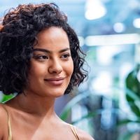 Atenção, Fatymores! Esses 3 perfumes nacionais são a cara de Maria de Fátima, de 'Vale Tudo', custam menos de R$ 171 e você compra sem a mesada da Odete Roitman