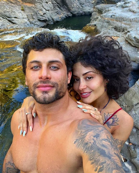 Aline Campos e Jesus Luz ficaram juntos por 7 meses