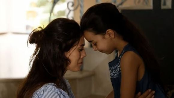 Existe mãe mais cruel do que Sule? Novela 'Mãe' traz o momento mais triste de Zeynep ao tentar salvar Melek do sofrimento