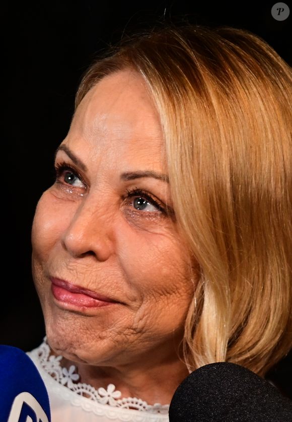 Claudete Troiano pediu desculpas a João Kléber ao acusar seu programa de suposta armação
