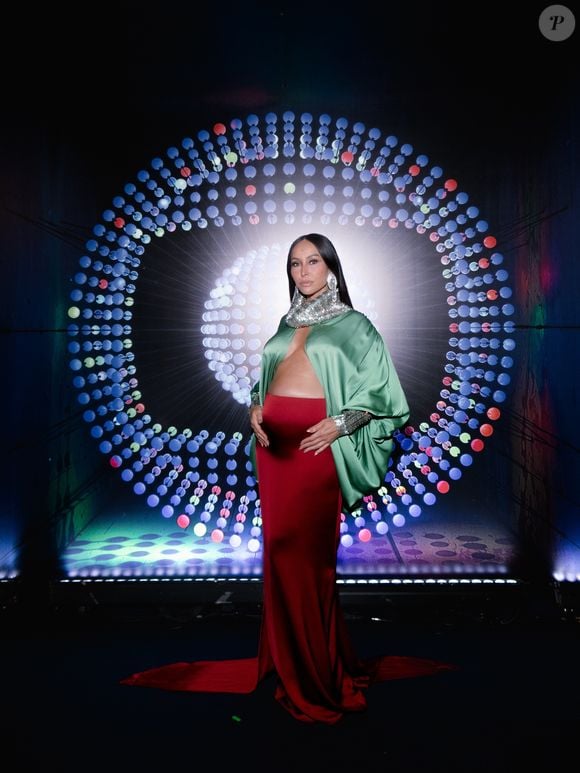Sabrina Sato, grávida pela segunda vez, também comapreceu ao Upfront 2027 da Globo