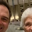 'Muita dificuldade para aceitar': 1 mês após a morte de Oscar Schmidt, Tadeu Schmidt comove famosos ao revelar falecimento da mãe, Dona Janira, aos 92 anos