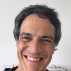 Mateus Solano quebrou o silêncio sobre a polêmica que viveu durante uma sessão da peça ‘O Figurante’