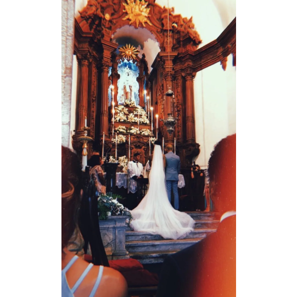 Iza e Seégio Santos selaram união na Igreja Nossa Senhora do Outeiro da Glória, em 2018