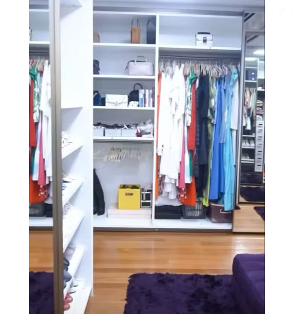 Belíssimo closet faz parte da mansão de Ana Hickmann