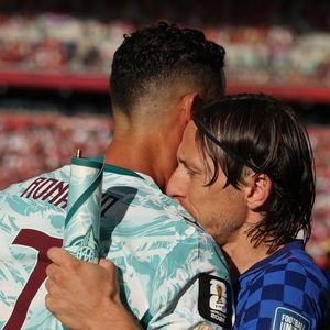 Portugal venceu a Croácia por 2 a 1, garantiu vaga nas oitavas de final da Copa de 2026 e colocou fim à campanha da seleção que eliminou o Brasil no Catar. A web não deixou a coincidência passar despercebida