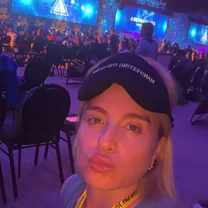 O evento de meditação dura 10 dias e custa cerca de R$ 18 mil, além da hospedagem