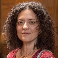 Quem é Nataly Rocha, a Dalva de 'Vale Tudo'? Nova aposta da Globo, atriz interpreta namorada de Poliana, homem assumidamente assexual