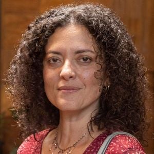 Nataly Rocha é Dalva, a namorada de Poliana (Matheus Nachtergaele): Cearense, a atriz tem 25 anos de carreira