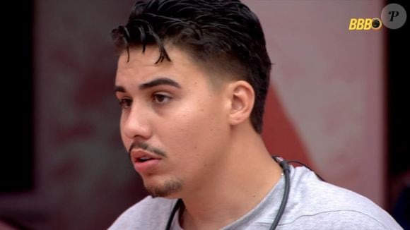 Pedro Henrique, do BBB 26, foi internado em clínica psiquiátrica dias após desistir do reality em meio a acusação de assédio sexual a Jordana