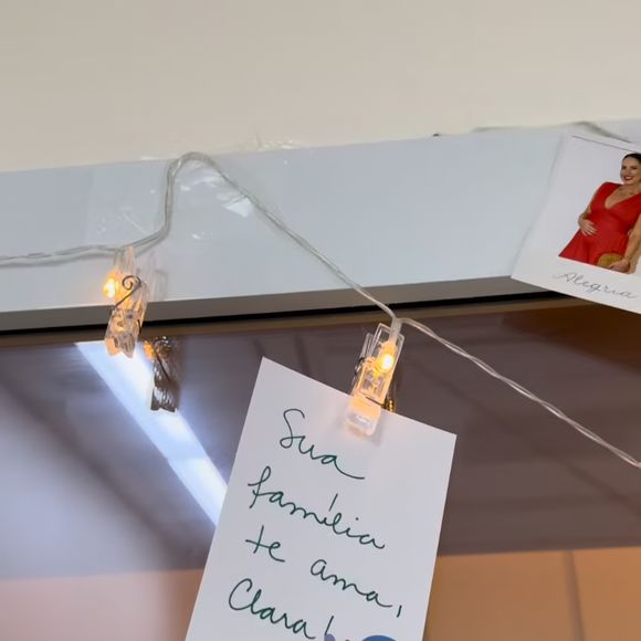 ‘Clara, nossa vida não faz mais sentido sem você’, dizia um dos bilhetinhos espalhados pelo local