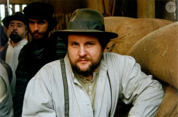 Em 'Terra Nostra', Antonio Calloni deu vida a Bartolo, um dos personagens marcantes ao lado de Matteo