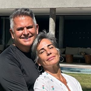 Gloria Pires e Orlando Morais se pronunciaram um mês depois no ‘Domingão do Faustão’, já que a onda de burburinho não cessou