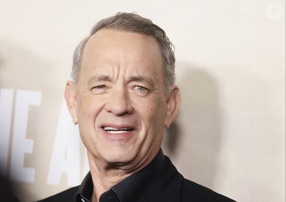 Em entrevista ao The Guardian, Tom Hanks contou que lidou com uma infância solitária e se sentia invisível diante dos pais