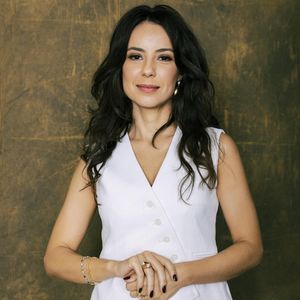 Zenilda (Andréia Horta) em cena na novela 'Três Graças'