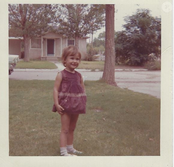 Demi Moore nasceu em Roswell, nos Estados Unidos.