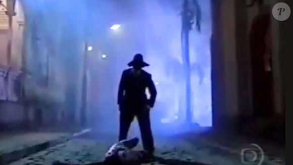 Cadeirudo é personagem da novela 'A Indomada', mas público se confunde com a novela Tieta'