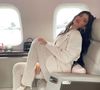 A empresária Kylie Jenner aproveita o conforto do 'Kylie Air', avião com autonomia para voos de até 17 horas sem escalas