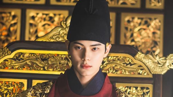O maior mistério do final de 'Bon Appétit, Vossa Majestade' revelado: ninguém percebeu, mas foi assim que o rei Yi-heon viajou no tempo
