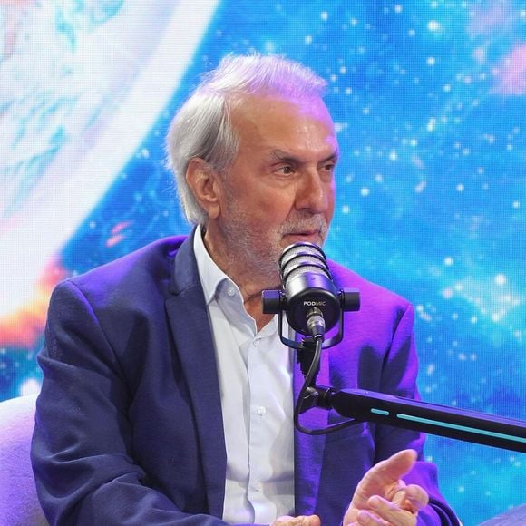 Conexão espiritual emociona vidente Robério de Ogum ao falar da campeã: 'E mesmo com a partida do seu pai desse plano, esteve protegida espiritualmente por ele. É lindo ver essa conexão'